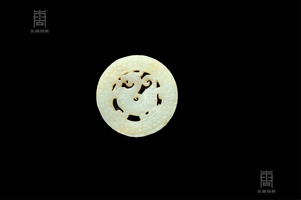 337 明 龙纹玉佩