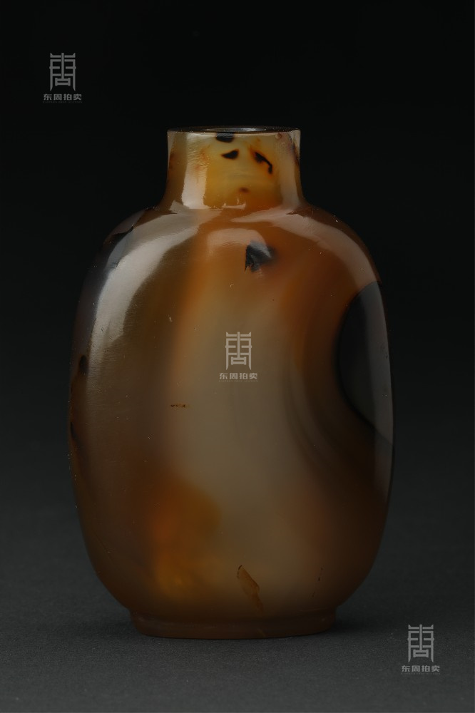 247 清 玛瑙鼻烟壶