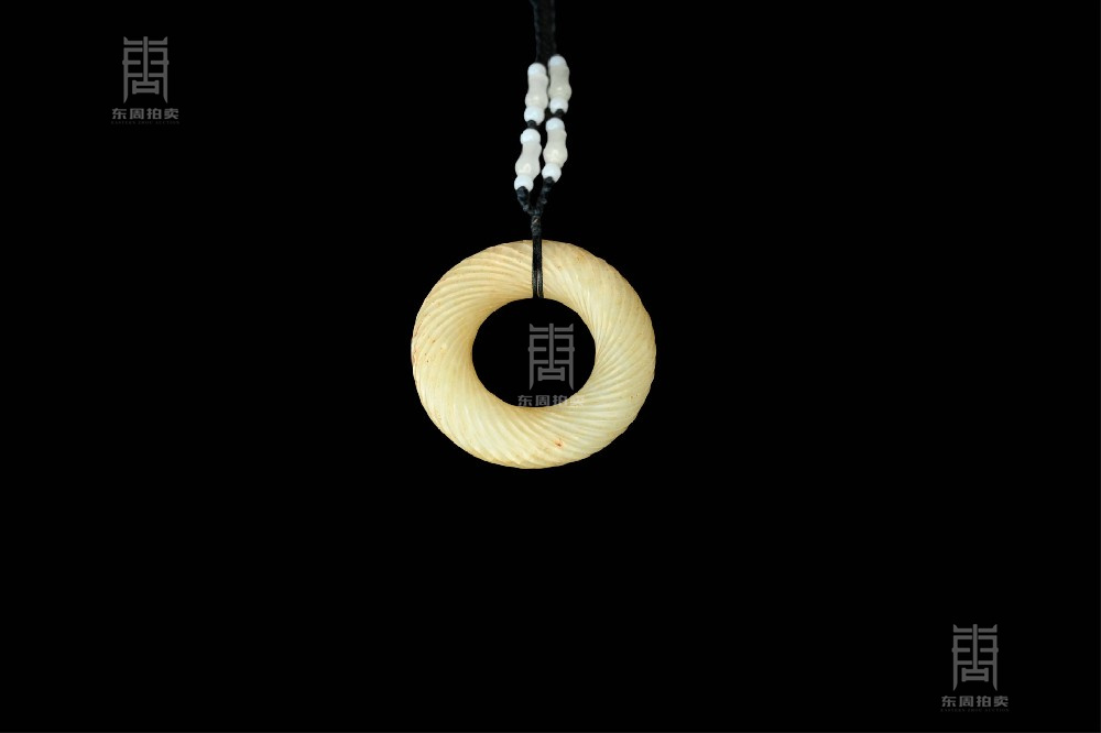 347 清 绞丝纹环