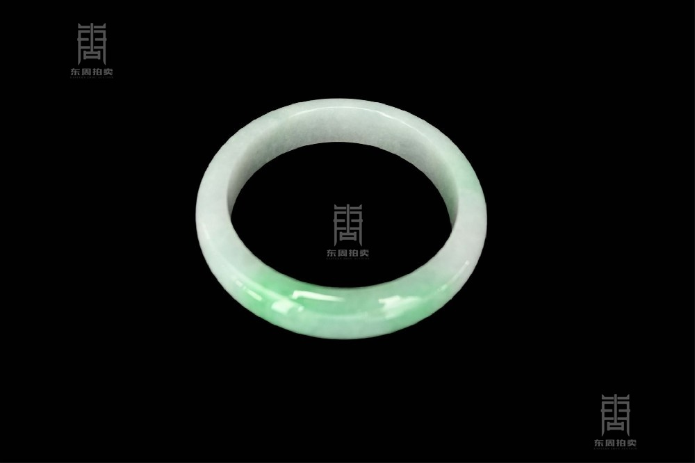 343 当代 翡翠春彩手镯